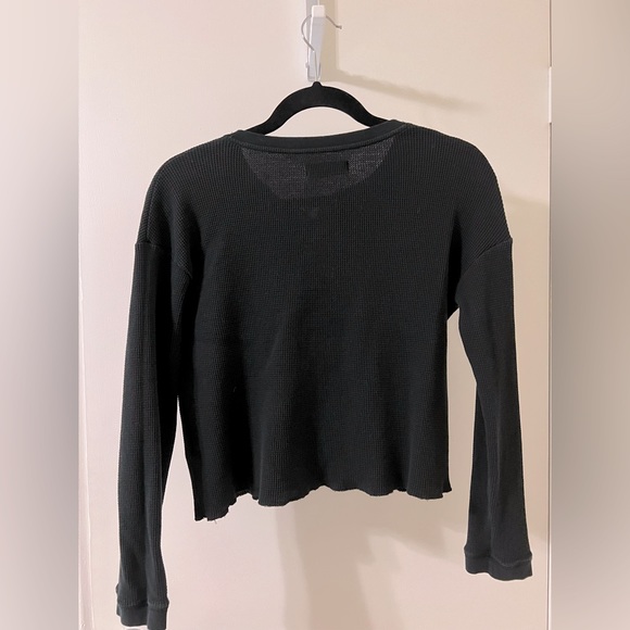Everlane Henley Waffle in Black size XS - Picture 8 of 8